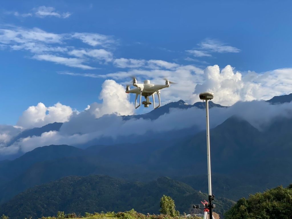 Khảo sát địa hình Thác Bà - Yên Bái bằng Flycam