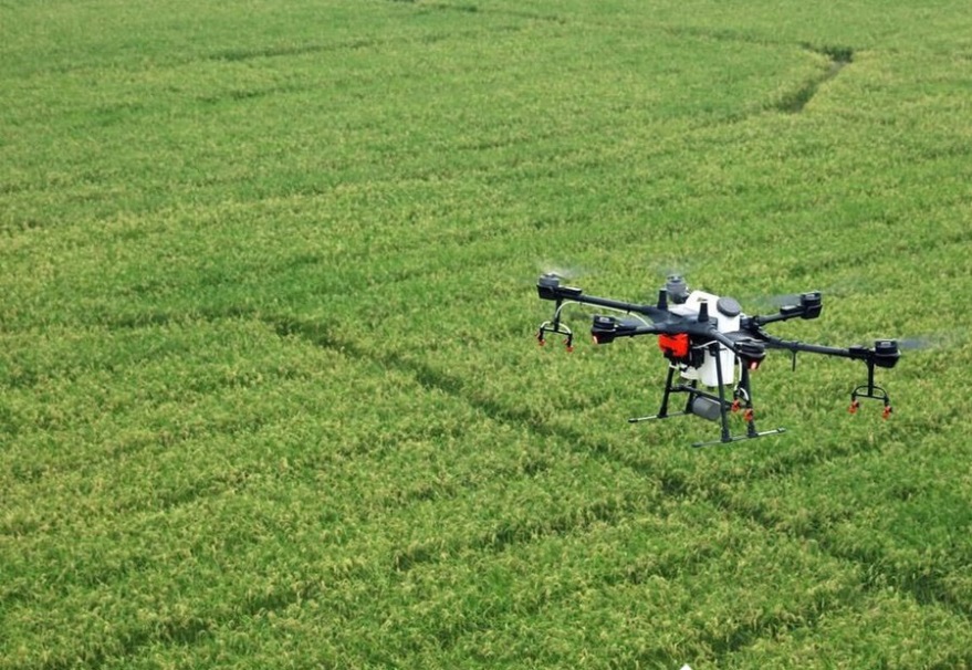 Máy bay không người lái (Flycam, Drone, UAV) trong nông nghiệp hiện đại